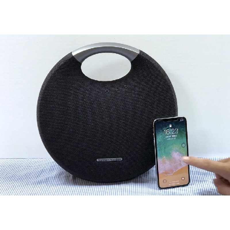 Портативная акустика Harman Kardon Onyx Studio 5 (HKOS5BLKEU)